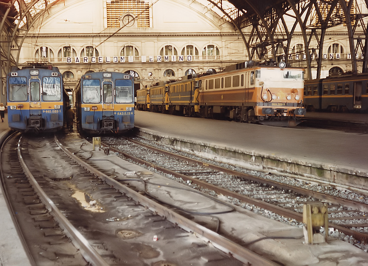 Spanish Railways RENFE - Interior view of Barcelona Terminus with Class 269 locomotives and Class 440 units in attendance